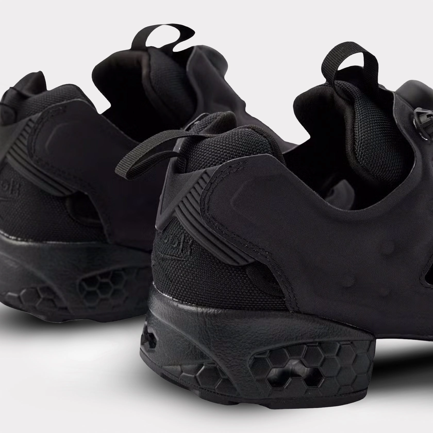 Instapump Fury 94 Black/Black/Black