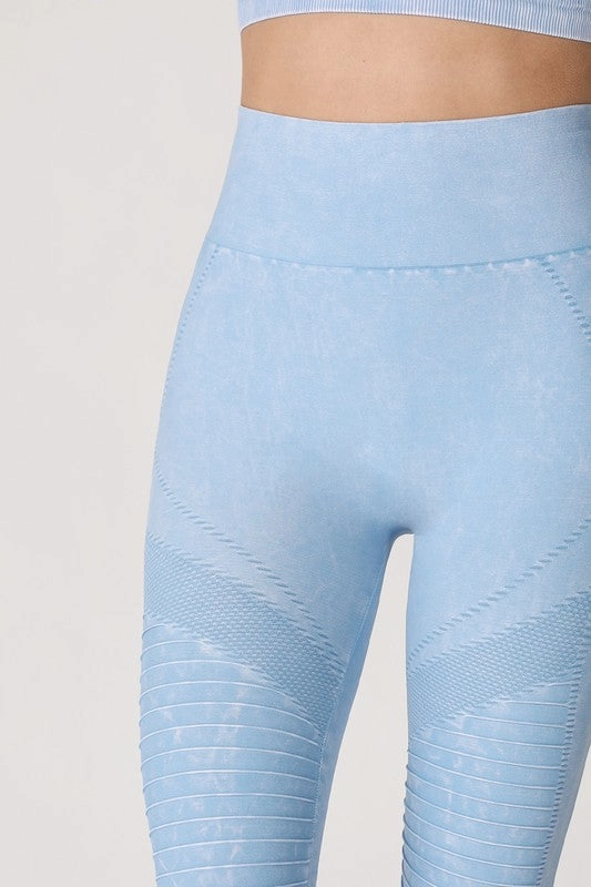 NikiBiki Seamless Leggings with Ribbed Panels NB7692