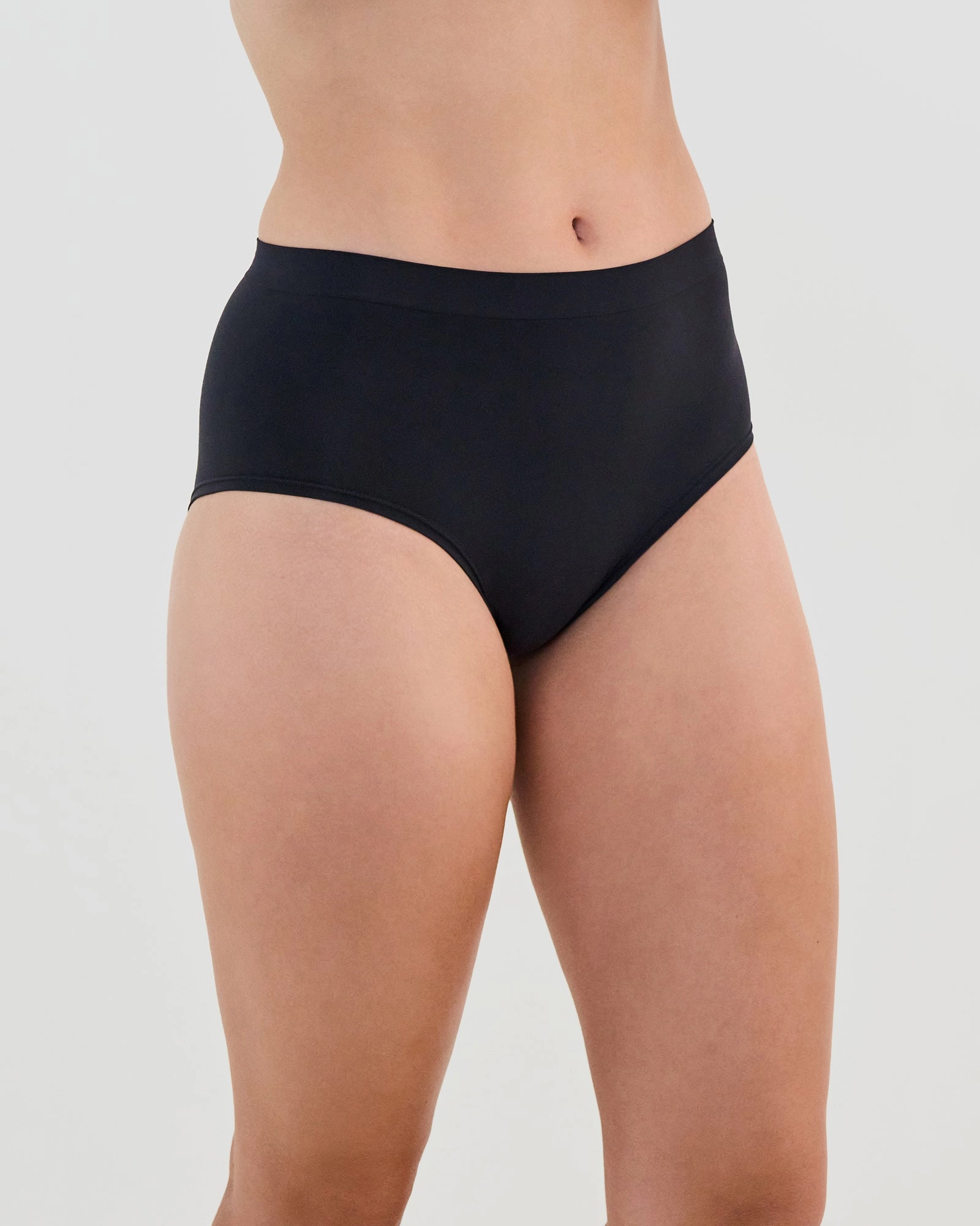 Seamless Soft Full Brief