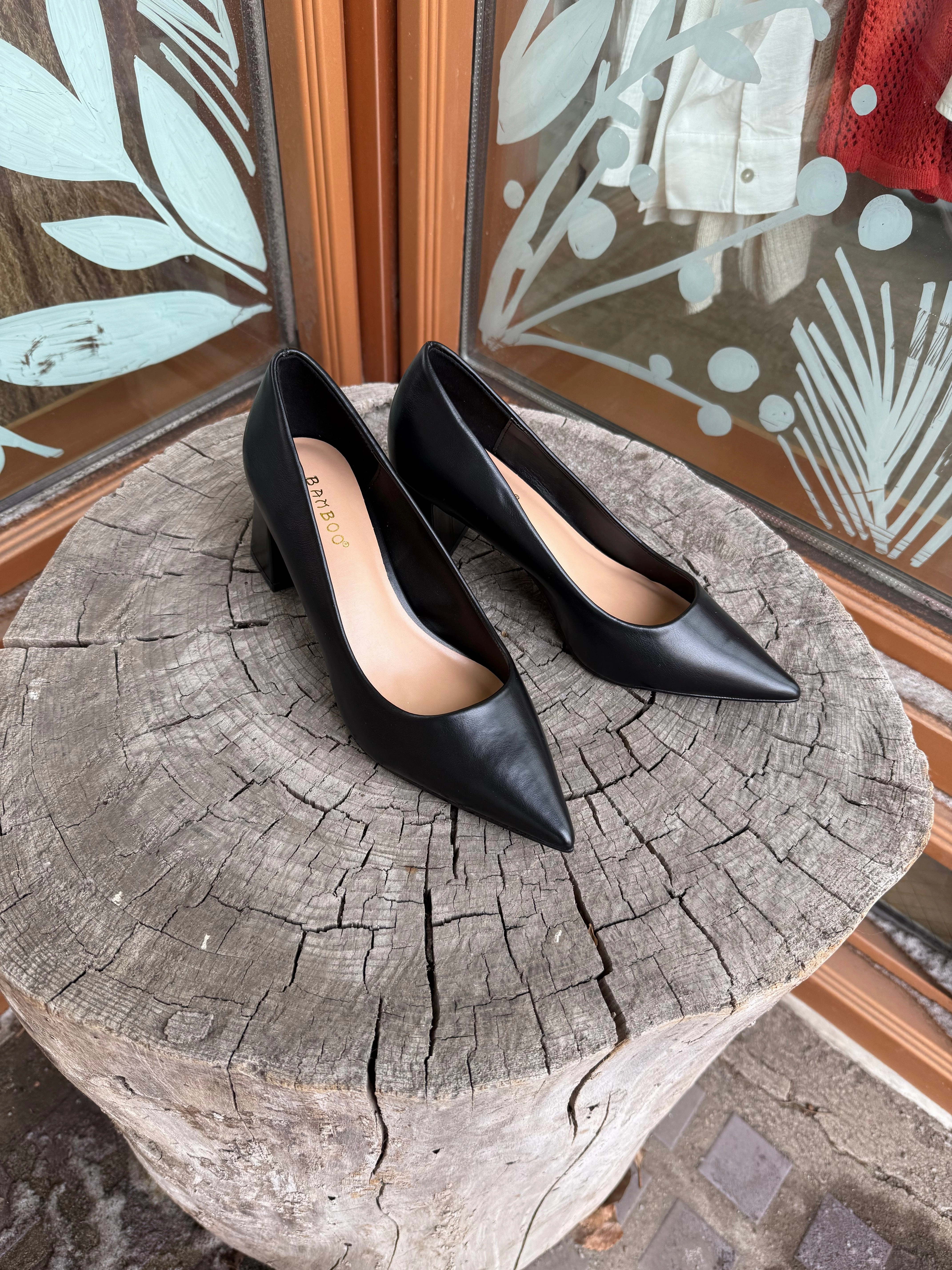 Starlike Black Heels